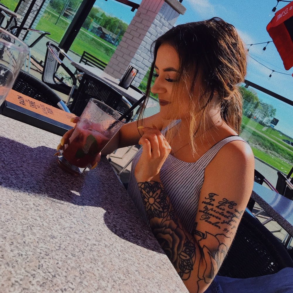 Meet your Posher, Emily